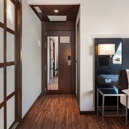 Hotel Ac Palacio Universal By Marriott