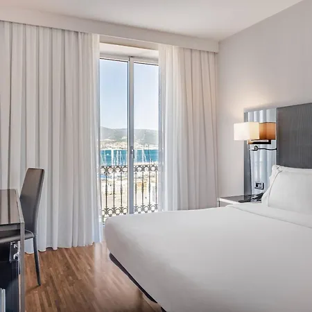 Ac Palacio Universal By Marriott Hotell 4*