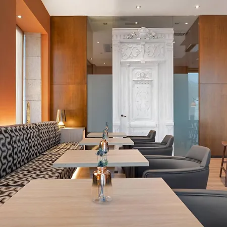 Ac Palacio Universal By Marriott Hotel Comarca de Vigo