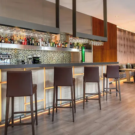 Hotel Ac Palacio Universal By Marriott