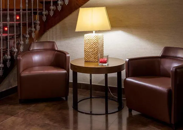 Ac Palacio Universal By Marriott מלון