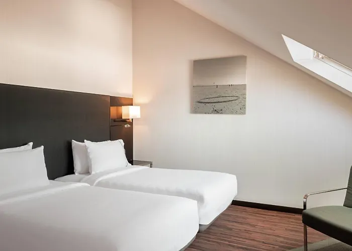 Ac Palacio Universal By Marriott מלון 4*