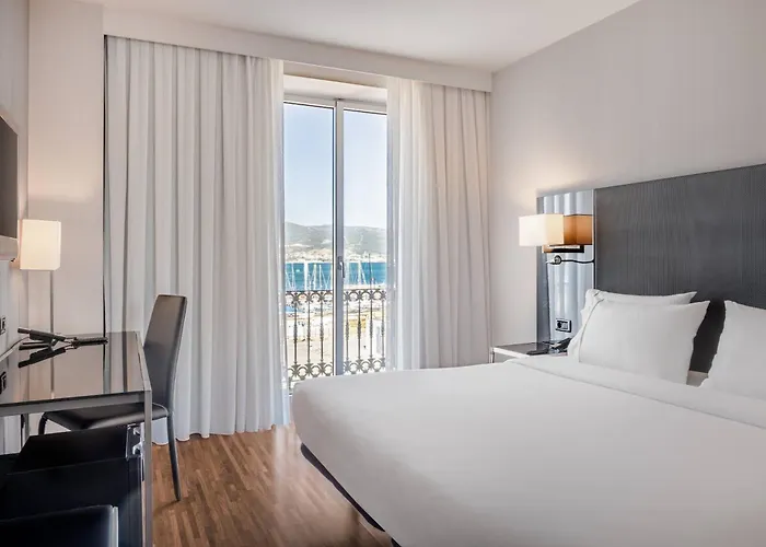 Ac Palacio Universal By Marriott מלון 4*