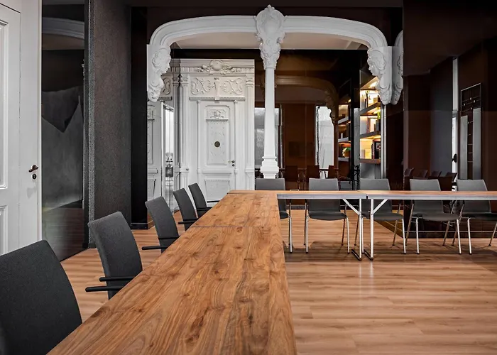 Ac Palacio Universal By Marriott מלון ויגו