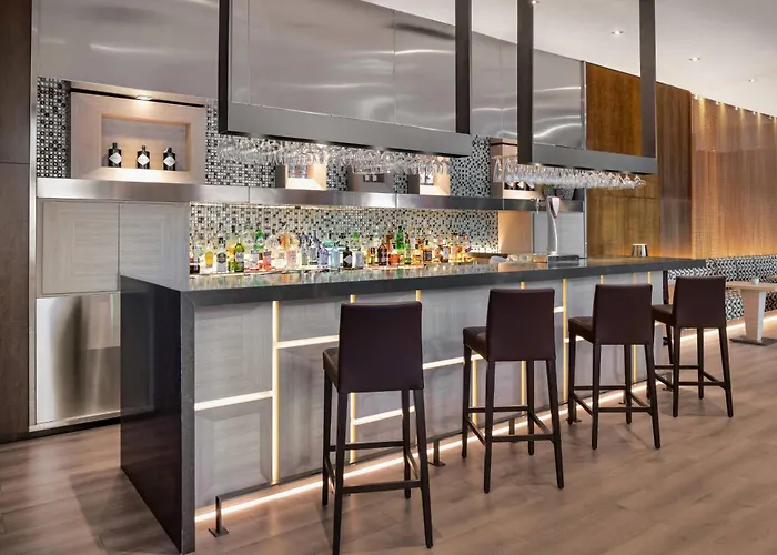 מלון Ac Palacio Universal By Marriott