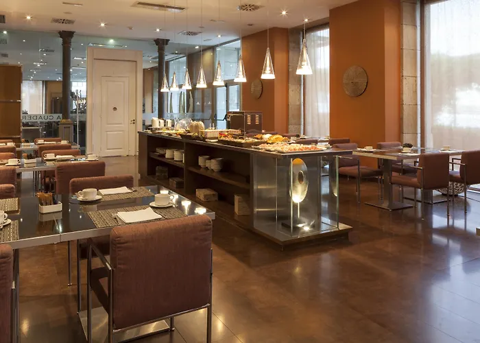 Ac Palacio Universal By Marriott ויגו