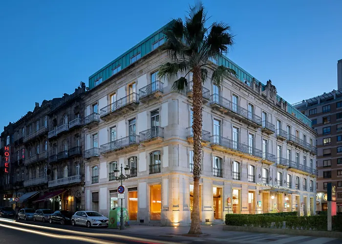 מלון Ac Palacio Universal By Marriott 4*