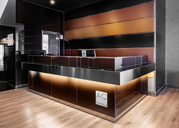 Ac Palacio Universal By Marriott מלון