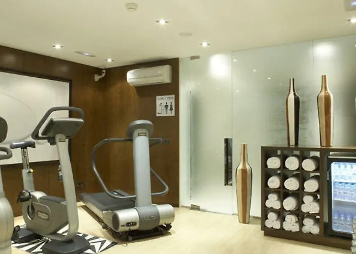 מלון Ac Palacio Universal By Marriott ויגו