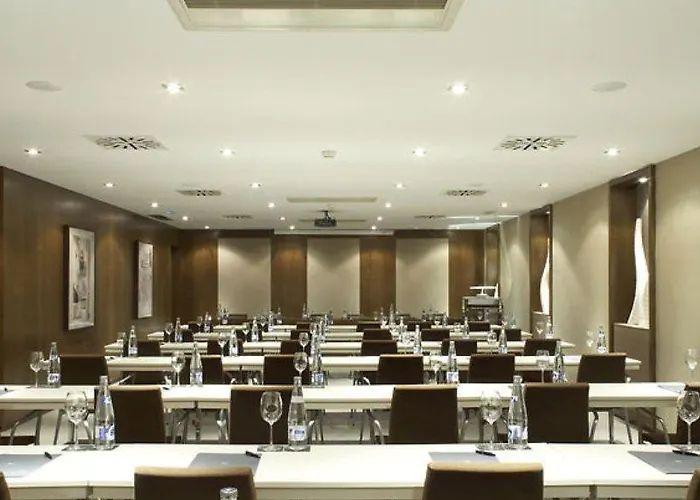 מלון Ac Palacio Universal By Marriott