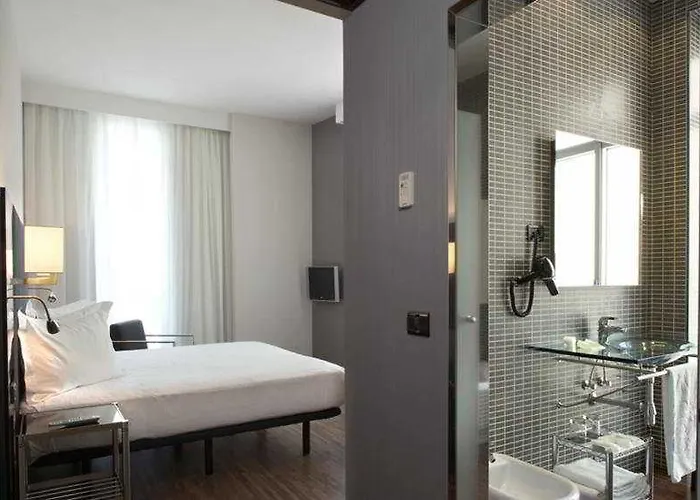 Ac Palacio Universal By Marriott ויגו